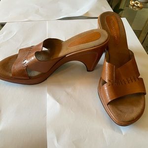 Enzo Angiolini slip on leather wedges never used